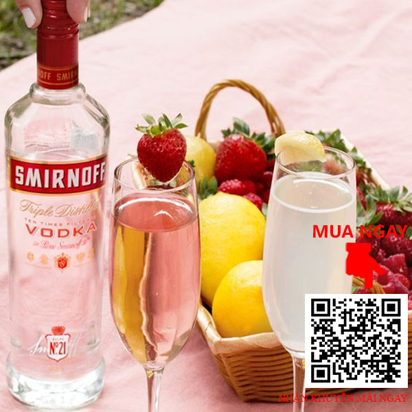 Rượu Vodka Smirnoff Red