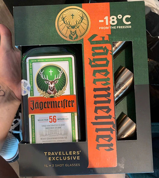 đánh giá chi tiết rượu jagermeister 1 lít đánh giá chi tiết rượu jagermeister 1 lít