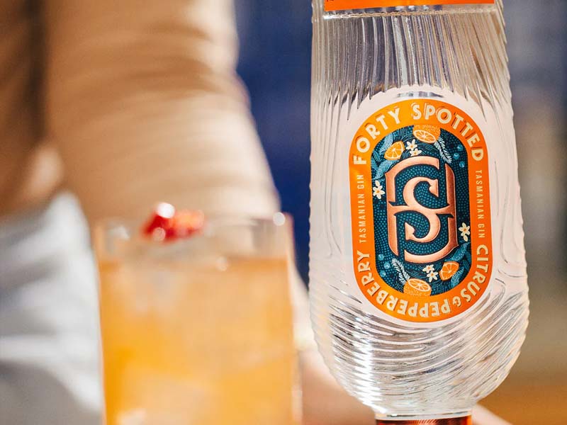 gin forty spotted citrus & pepperberry