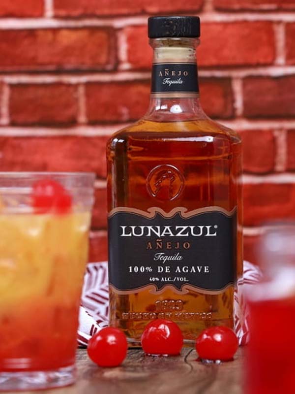 tequila lunazul anejo