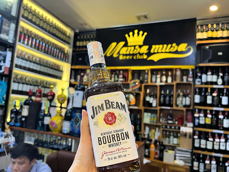 jim beam honey giá bao nhiêu? mua rượu bourbon ở đâu?