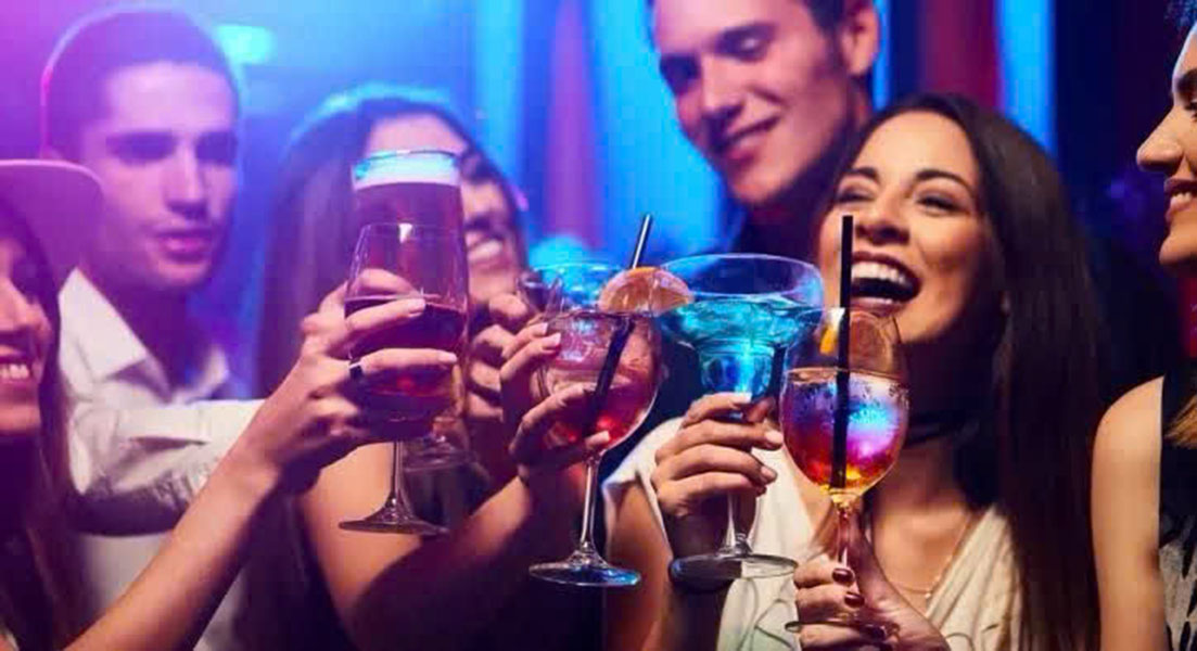 top 5 công thức pha chế cocktail ngon, dễ làm tại nhà 2025