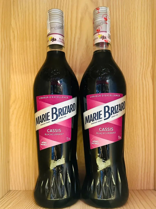 marie brizard blackcurrant - cassis