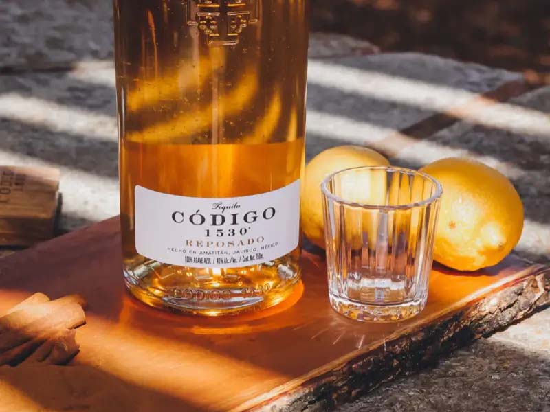 tequila codigo rosa
