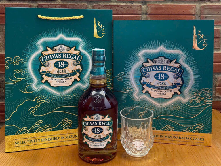 chivas 18 năm mizunara chivas 18 năm mizunara