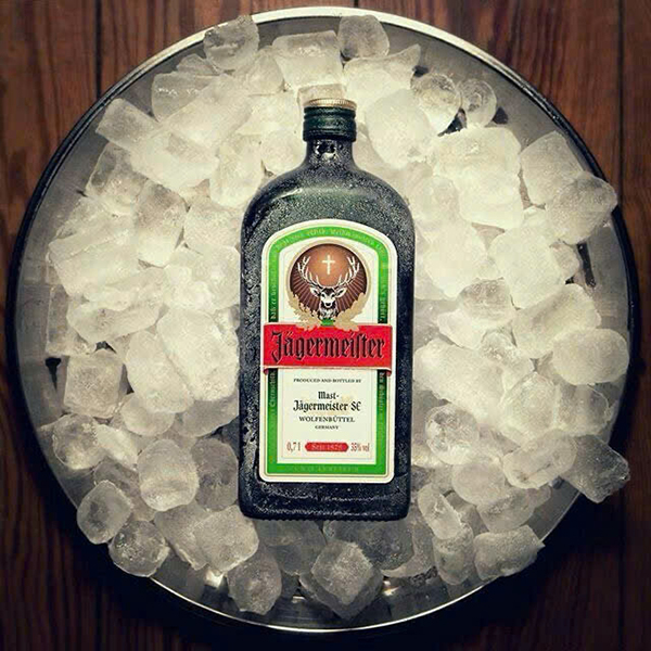 bí quyết uống jägermeister chuẩn vị như dân sành rượu