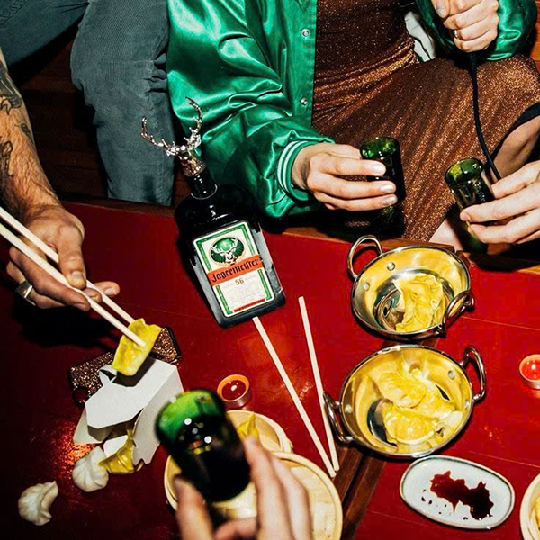 giá rượu jägermeister bao nhiêu? mua ở đâu chính hãng? giá rượu jägermeister bao nhiêu? mua ở đâu chính hãng?