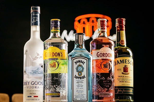 hướng dẫn chọn rượu pha chế tốt nhất dưới 200k