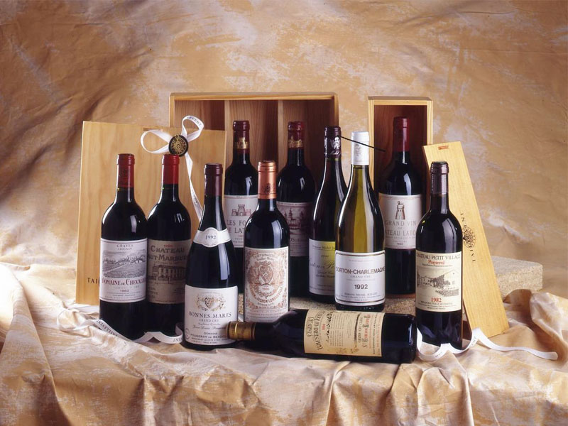 rượu vang biếu ngoại giao tại khu vực ba đình cao cấp